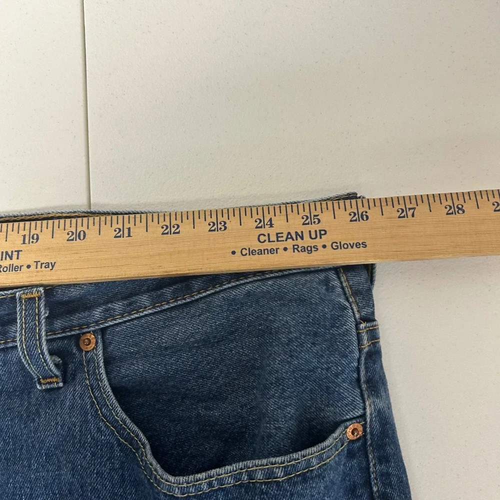Levi's 550 Relaxed Fit Jeans Men 52x30 Medium Wash Blue Tapered Leg Denim